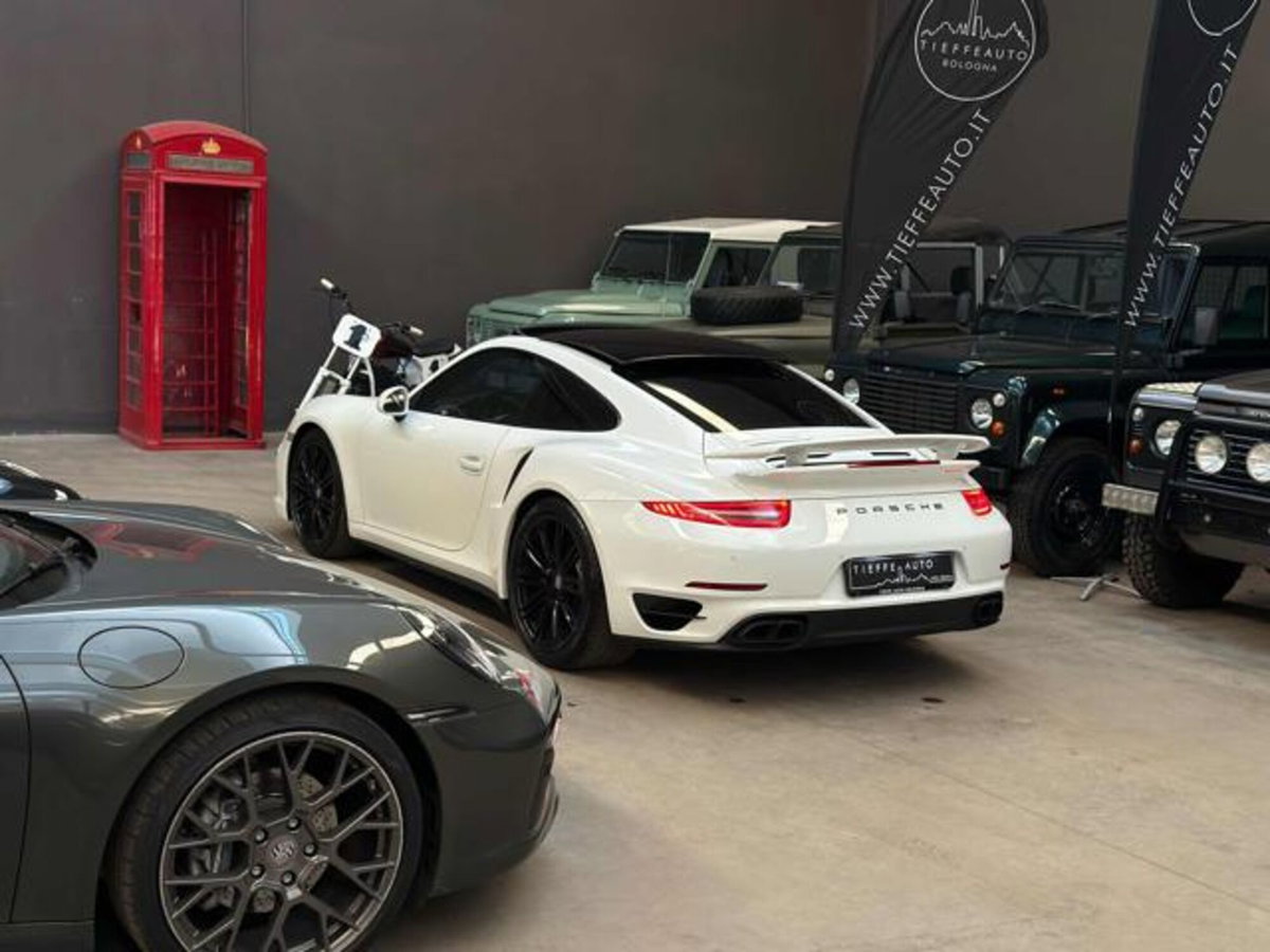Porsche 911 Coupé 3.8 Turbo (6)