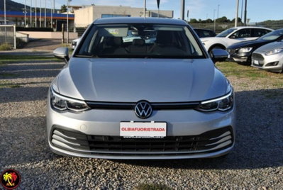 Volkswagen Golf Variant 2.0 TDI SCR DSG Life (2)