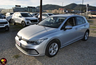 Volkswagen Golf Variant 2.0 TDI SCR DSG Life (4)