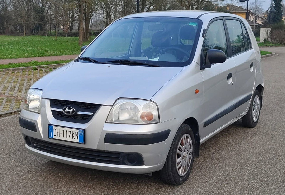Hyundai Atos 1.1 12V Active (2)