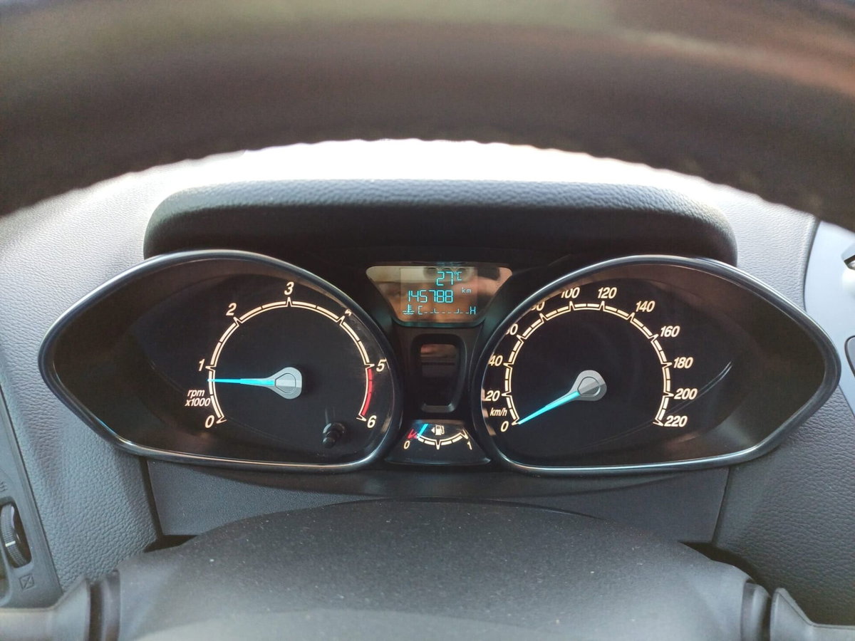 Ford B-Max B-Max 1.5 TDCi 75 CV Plus (5)
