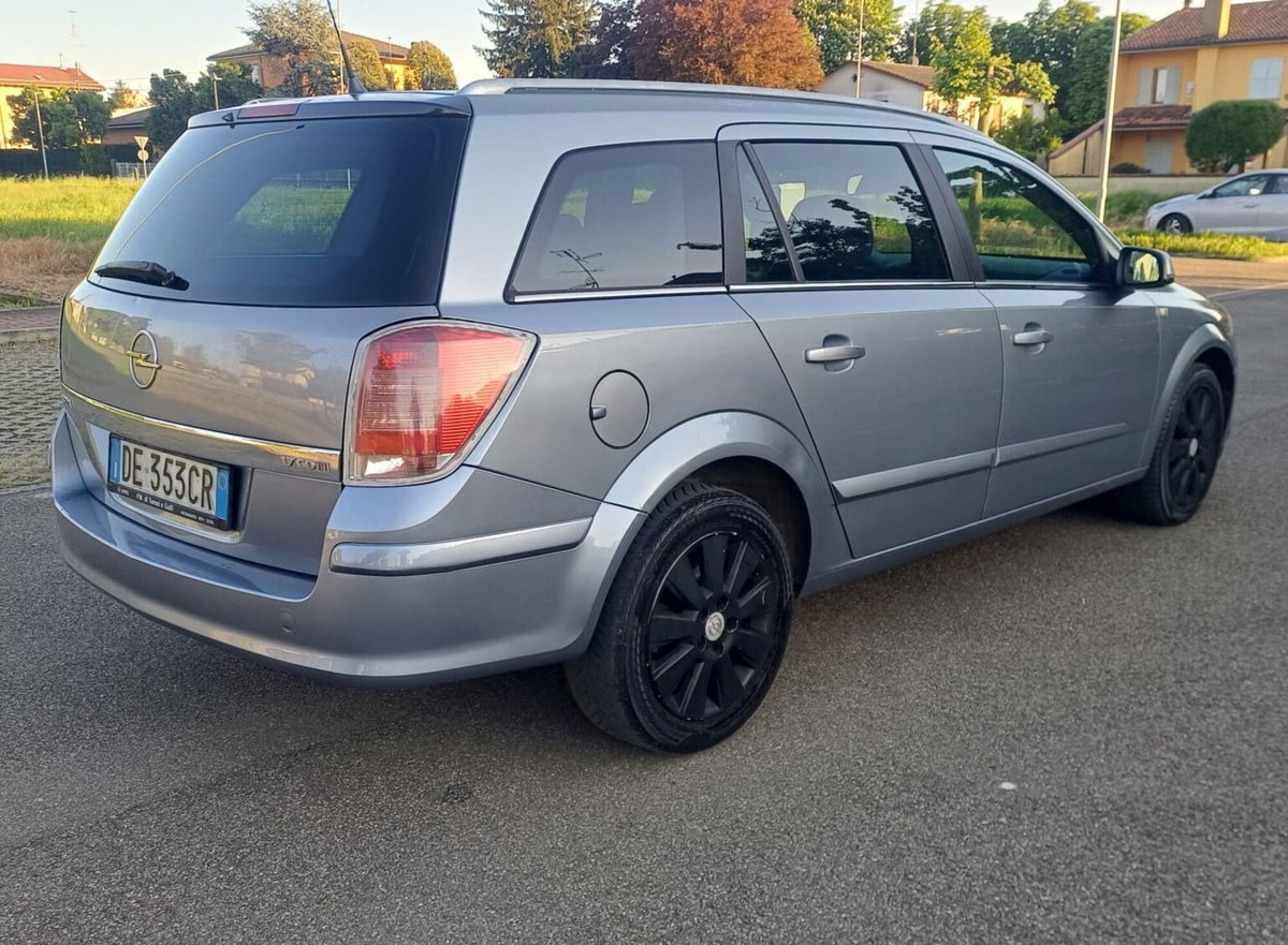 Opel Astra Station Wagon 1.7 CDTI 101CV Station Wagon Cosmo (14)