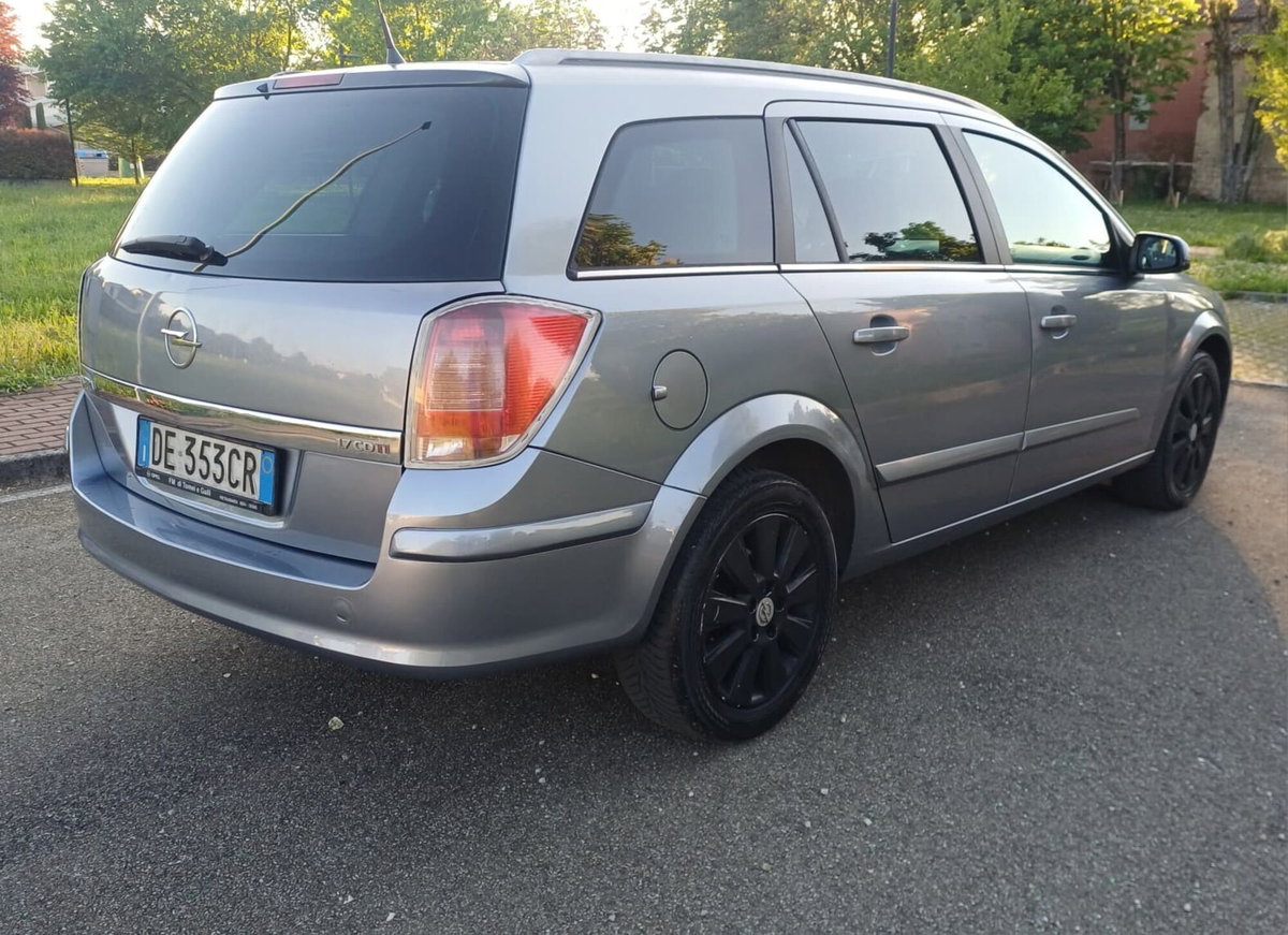 Opel Astra Station Wagon 1.7 CDTI 101CV Station Wagon Cosmo (15)