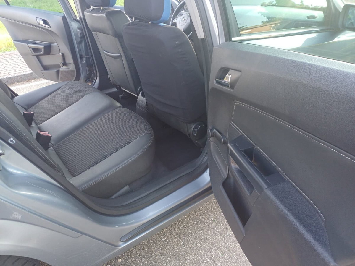 Opel Astra Station Wagon 1.7 CDTI 101CV Station Wagon Cosmo (6)
