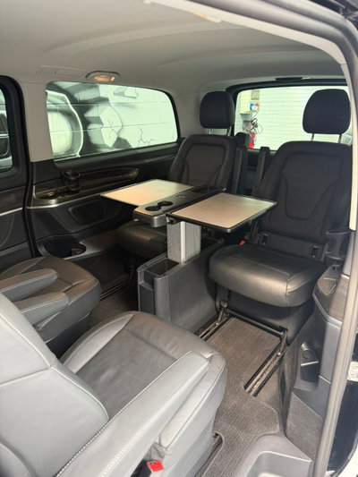 Mercedes-Benz Classe V Extralong 300 d Exclusive auto (10)