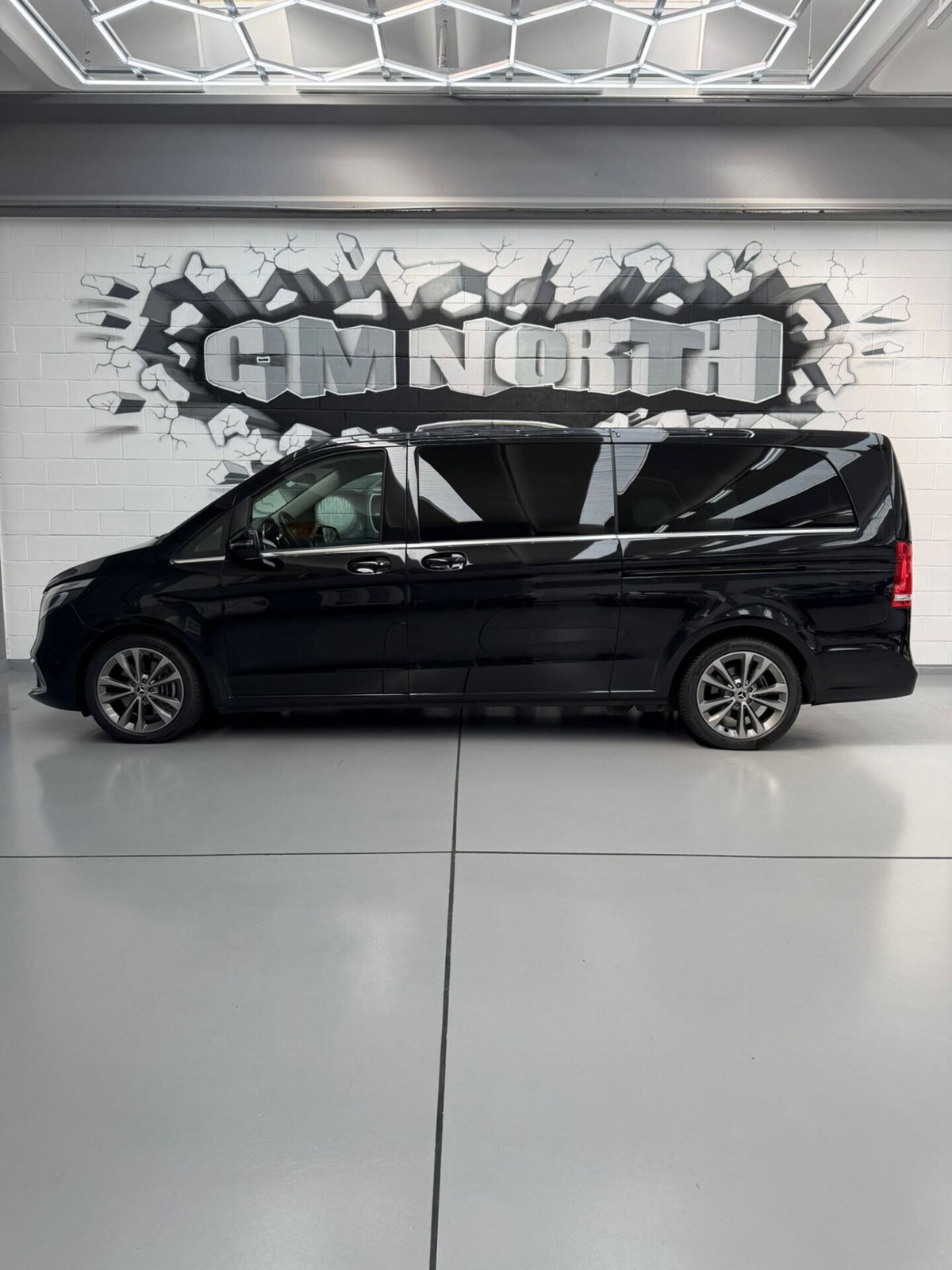 Mercedes-Benz Classe V Extralong 300 d Exclusive auto (2)