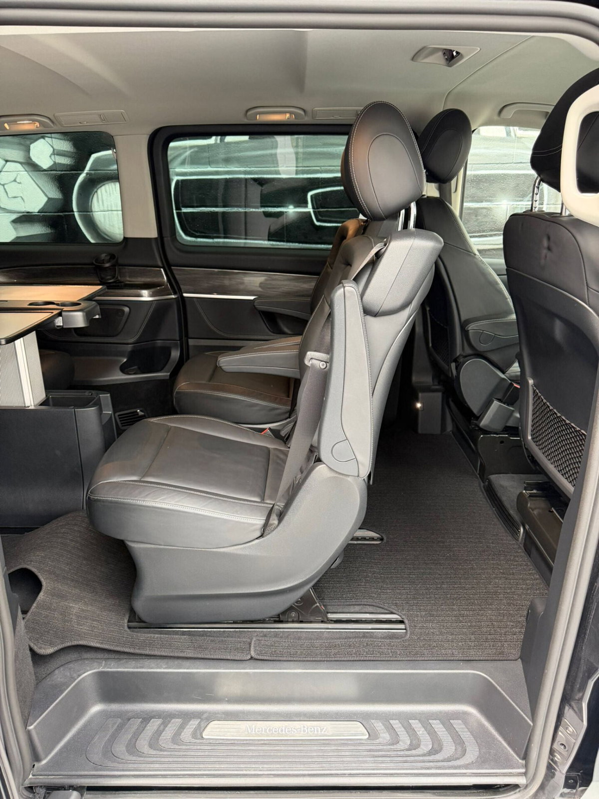 Mercedes-Benz Classe V Extralong 300 d Exclusive auto (9)