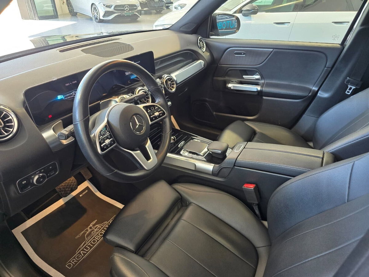 Mercedes-Benz GLB 180 d Automatic Sport Plus (12)