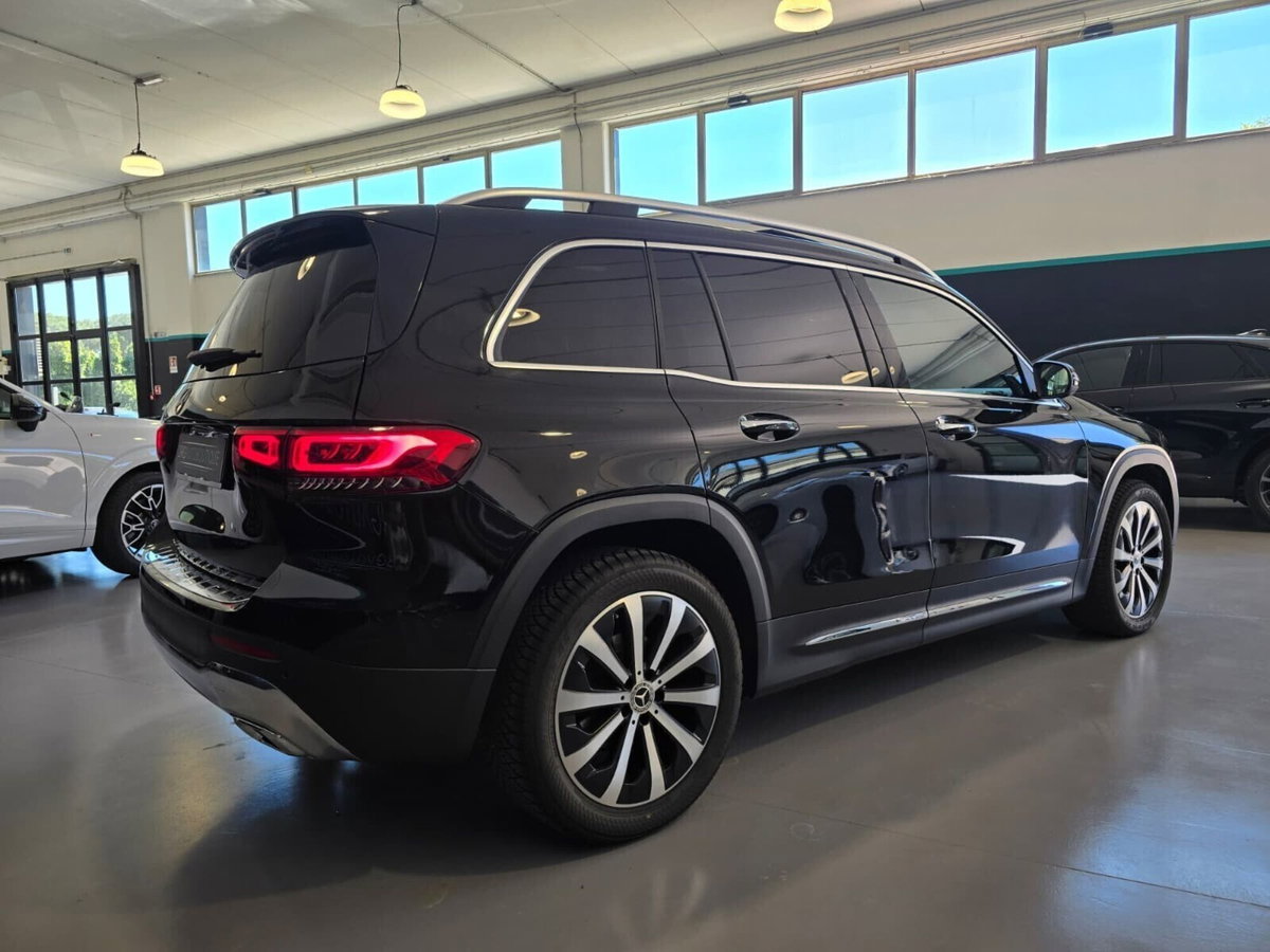 Mercedes-Benz GLB 180 d Automatic Sport Plus (7)
