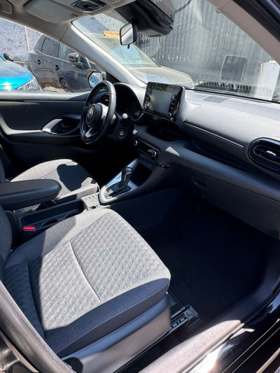 Toyota Yaris 1.5 Hybrid 5 porte Active (13)