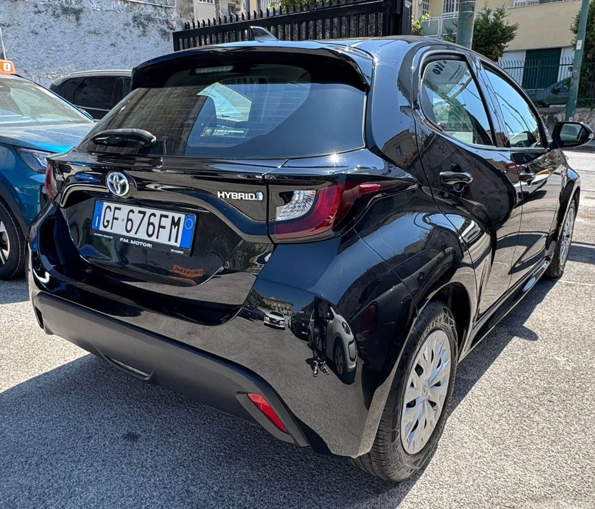 Toyota Yaris 1.5 Hybrid 5 porte Active (4)