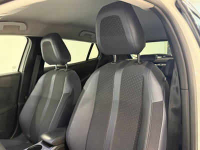 Peugeot 2008 PureTech 130 S&S Allure (10)