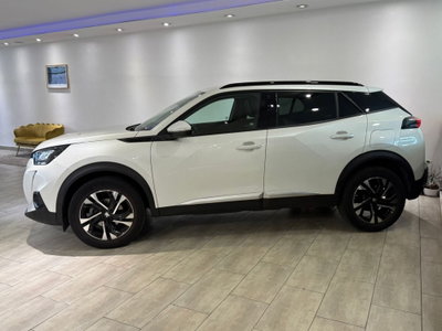 Peugeot 2008 PureTech 130 S&S Allure (2)
