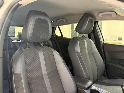Peugeot 2008 PureTech 130 S&S Allure (9)
