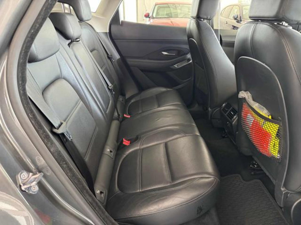 Jaguar E-Pace 2.0D 180 CV AWD aut. R-Dynamic SE (12)