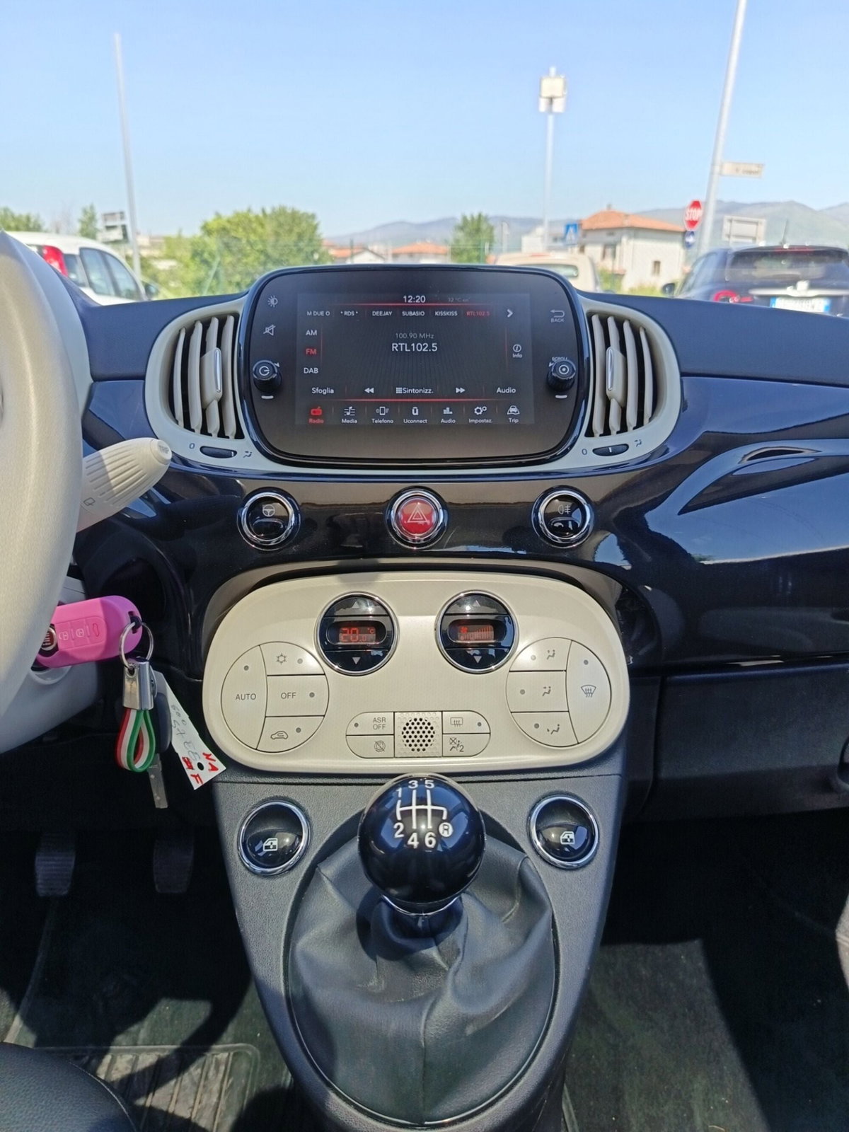 Fiat 500 1.0 Hybrid Dolcevita (11)