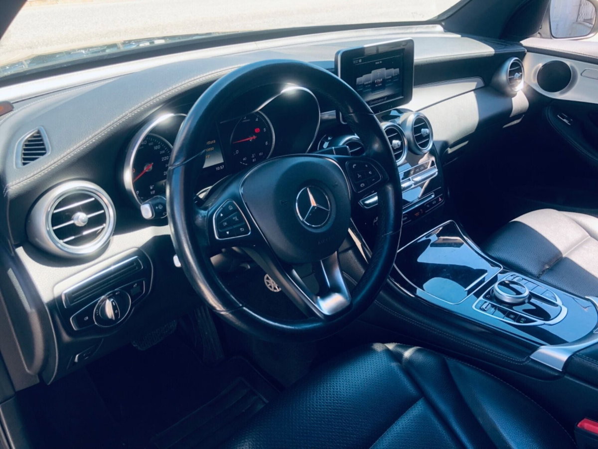 Mercedes-Benz GLC SUV 220 d 4Matic Sport (17)