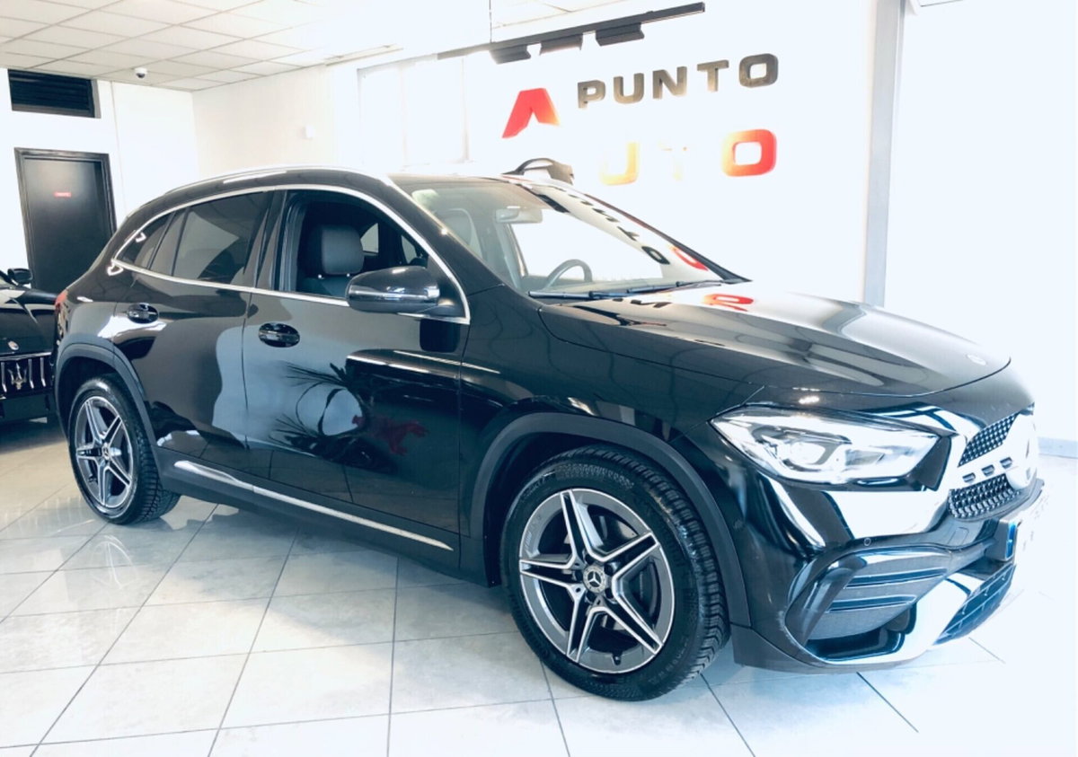 Mercedes-Benz GLA SUV 200 d Automatic Premium (3)