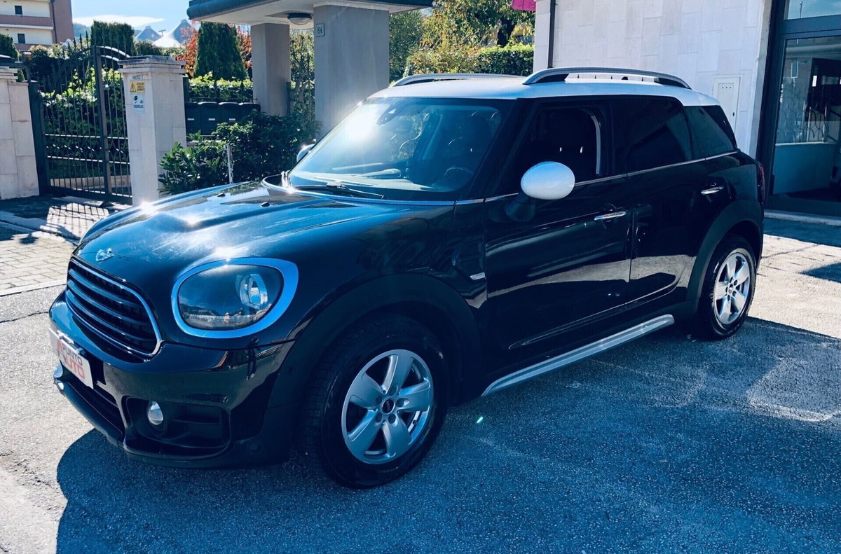 MINI Mini Countryman 2.0 Cooper D Countryman (19)