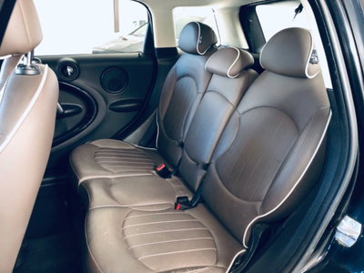 MINI Mini Countryman 1.6 Cooper D Countryman (16)