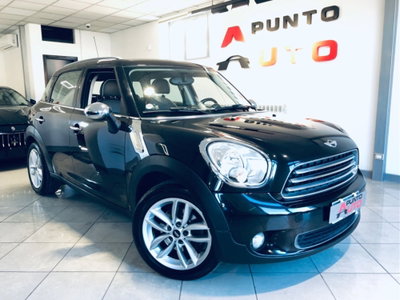 MINI Mini Countryman 1.6 Cooper D Countryman (2)