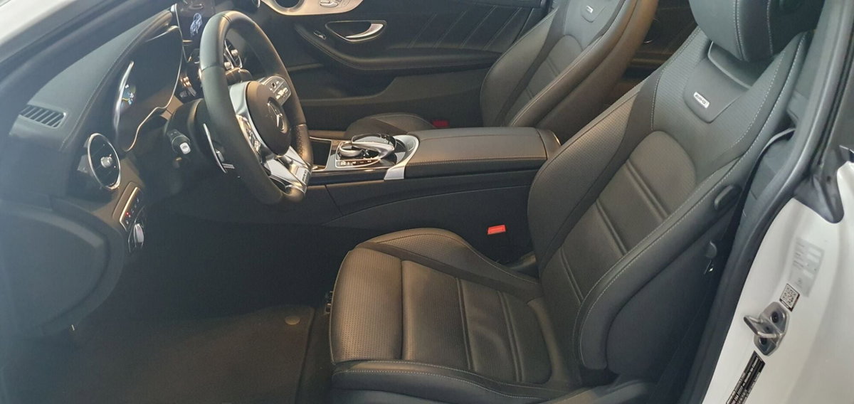 Mercedes-Benz Classe C Coupé 63 AMG Coupé S (10)