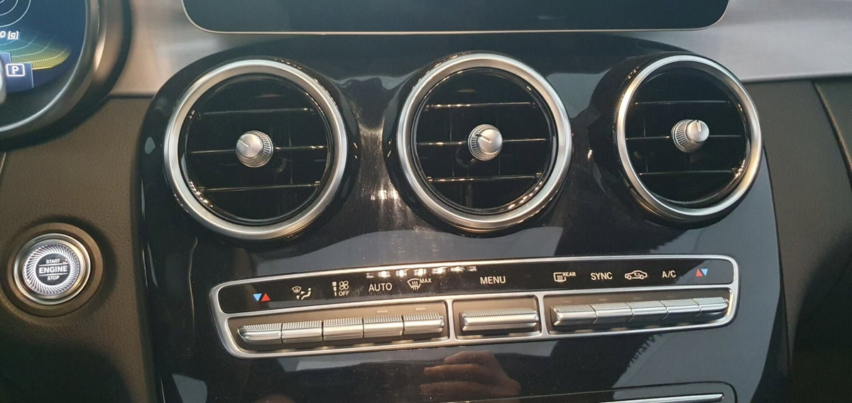 Mercedes-Benz Classe C Coupé 63 AMG Coupé S (12)
