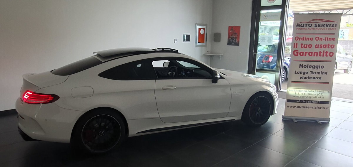 Mercedes-Benz Classe C Coupé 63 AMG Coupé S (14)