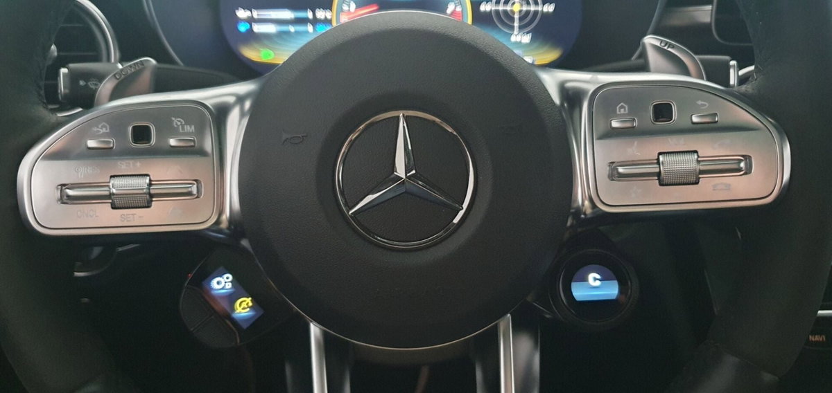 Mercedes-Benz Classe C Coupé 63 AMG Coupé S (5)
