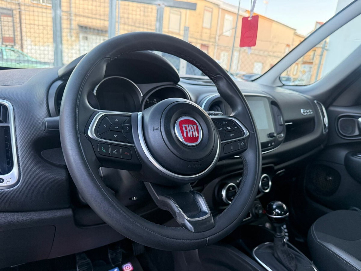 Fiat 500L 1.6 Multijet 120 CV City Cross (14)