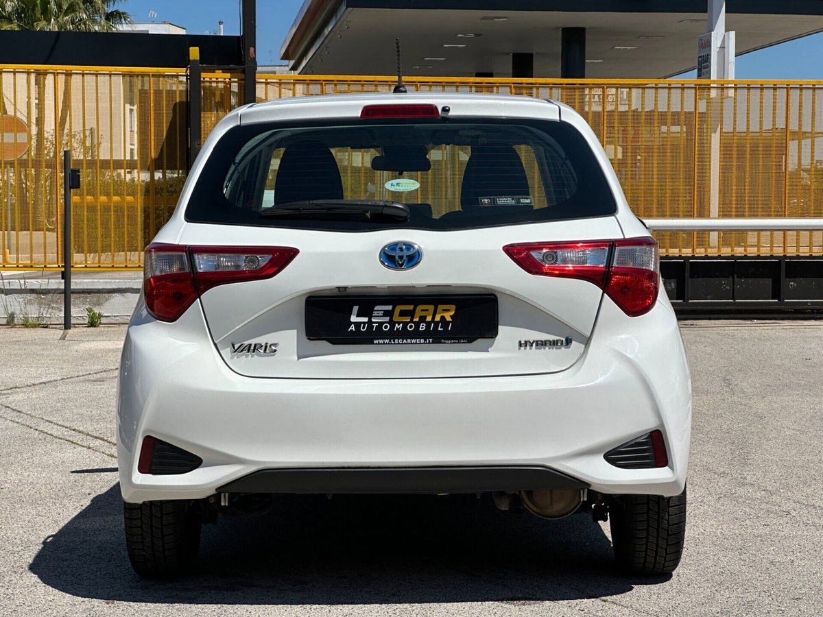 Toyota Yaris 1.5 Hybrid 5 porte Style (6)