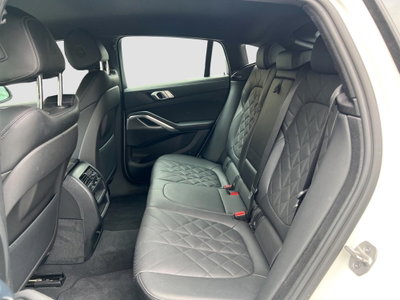 BMW X6 xDrive40d 48V xLine (11)