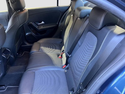 Mercedes-Benz Classe A 180 d Automatic Business (10)