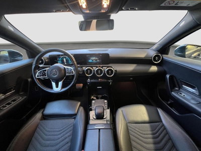 Mercedes-Benz Classe A 180 d Automatic Business (9)