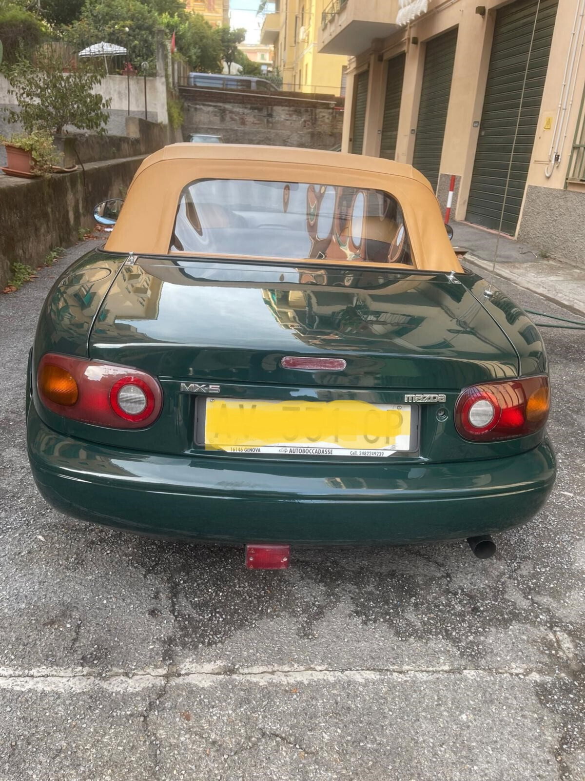 Mazda MX-5 1.6i 16V cat British Green (7)