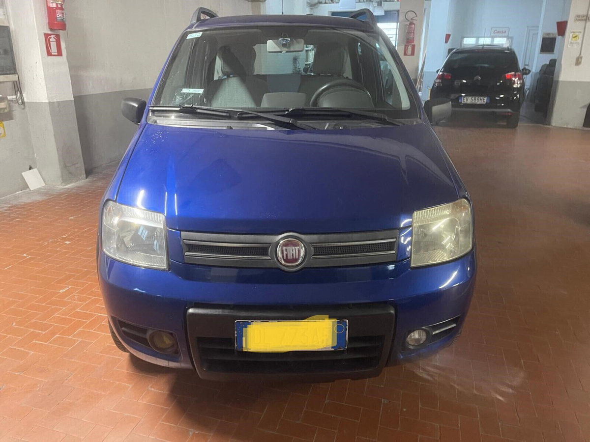 Fiat Panda 1.3 MJT 16V 4x4 Climbing (2)