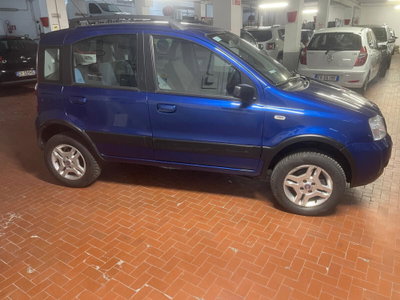 Fiat Panda 1.3 MJT 16V 4x4 Climbing (7)