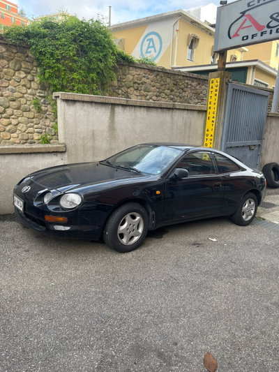 Toyota Celica Coupé 1.8i 16V cat Coupé GT (3)