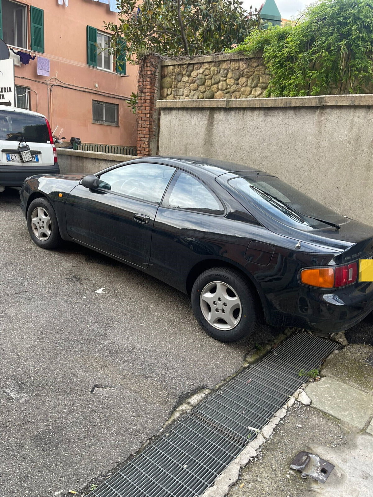 Toyota Celica Coupé 1.8i 16V cat Coupé GT (4)