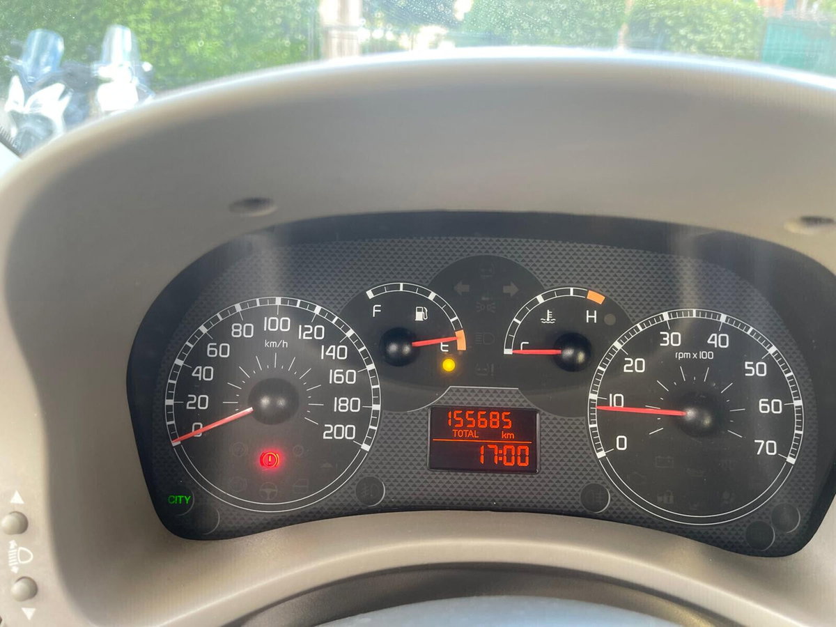 Fiat Panda 1.3 MJT 16V Dynamic (9)