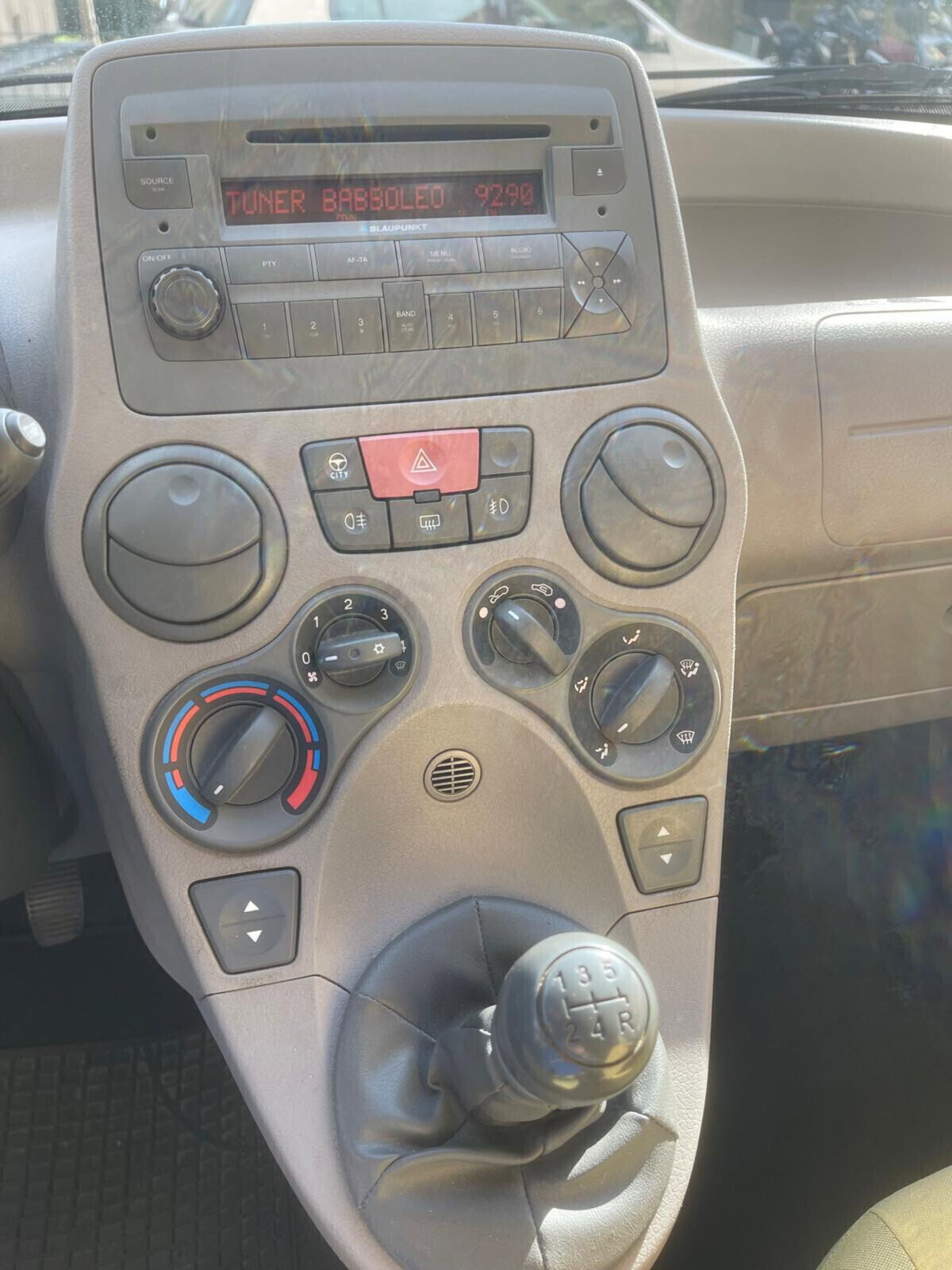 Fiat Panda 1.3 MJT 16V Dynamic (10)