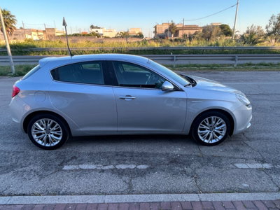 Alfa Romeo Giulietta 1.6 JTDm Ti 120cv (4)