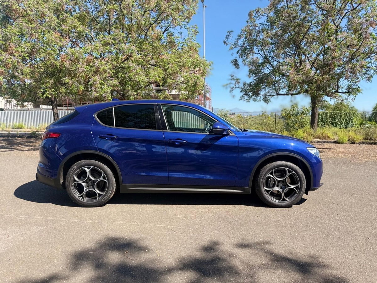 Alfa Romeo Stelvio Stelvio 2.2 Turbodiesel 190 CV AT8 Q4 Sprint (4)