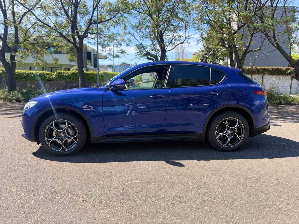 Alfa Romeo Stelvio Stelvio 2.2 Turbodiesel 190 CV AT8 Q4 Sprint (8)