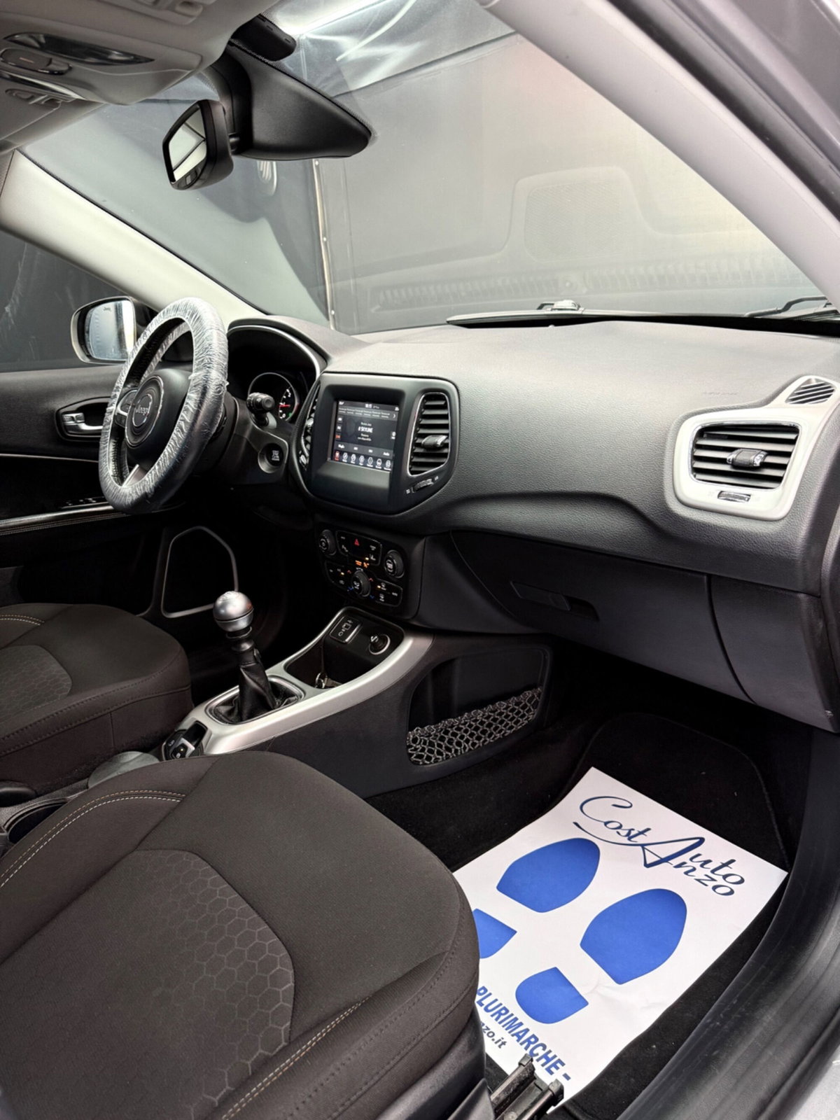 Jeep Compass 1.6 Multijet II 2WD Limited (10)
