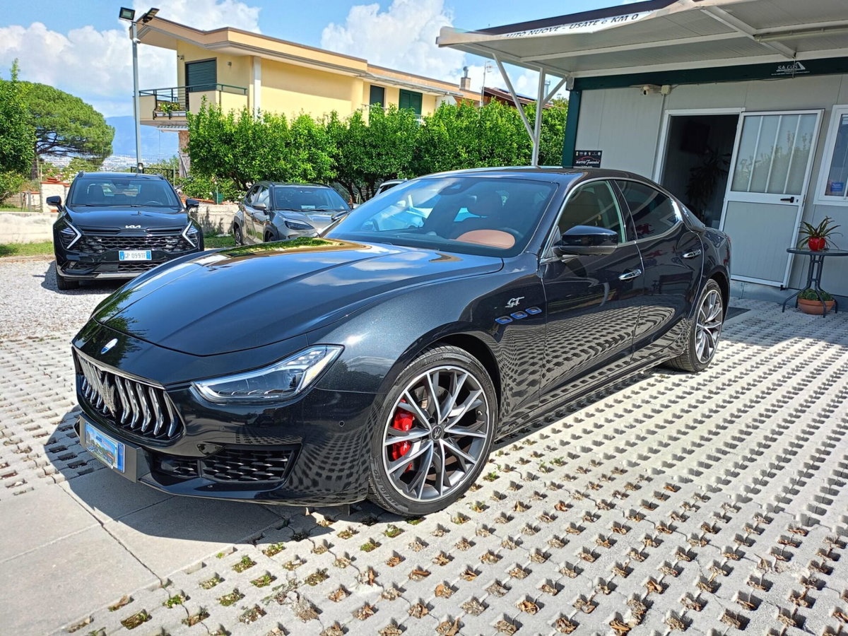 Maserati Ghibli Ghibli MHEV 330 CV GT