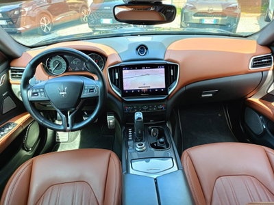 Maserati Ghibli Ghibli MHEV 330 CV GT (10)