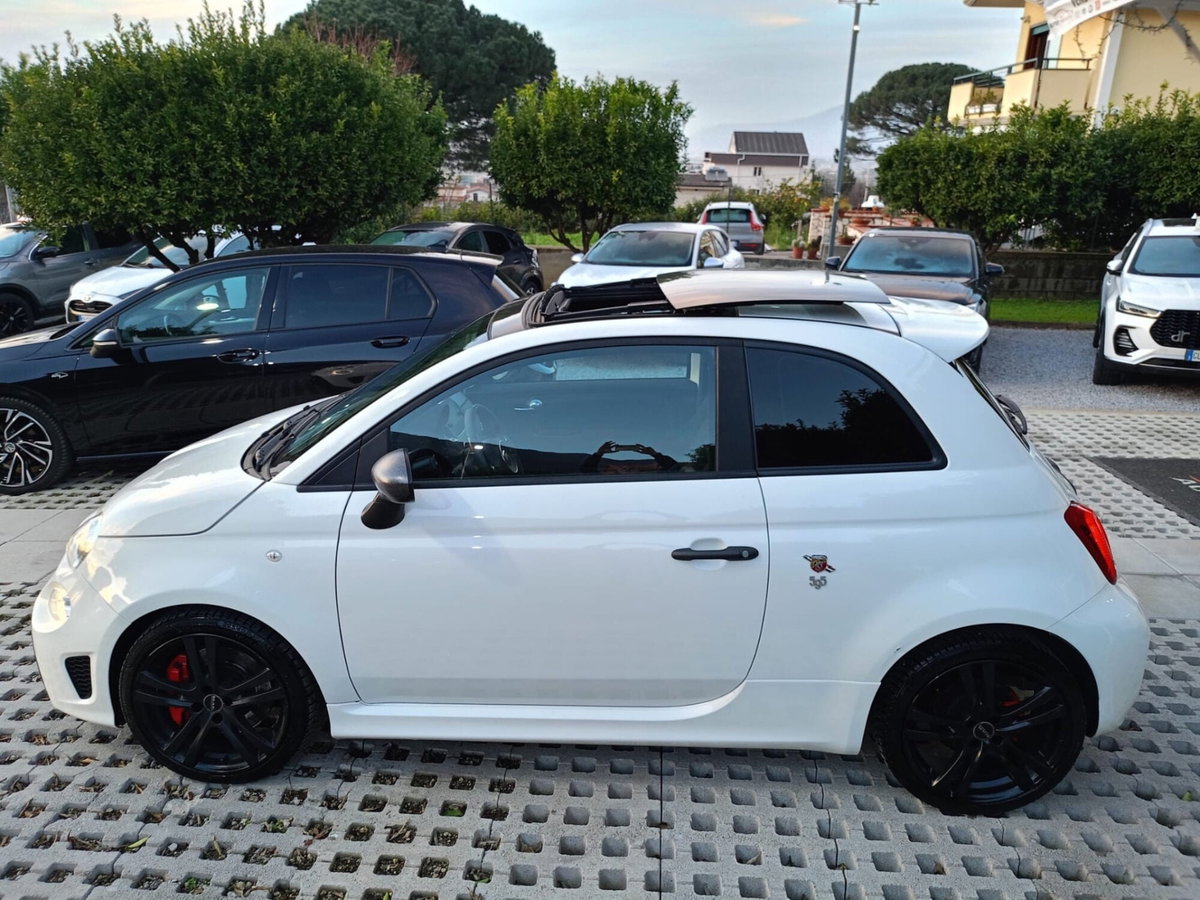 Abarth 595 595 1.4 Turbo T-Jet 180 CV Competizione (14)