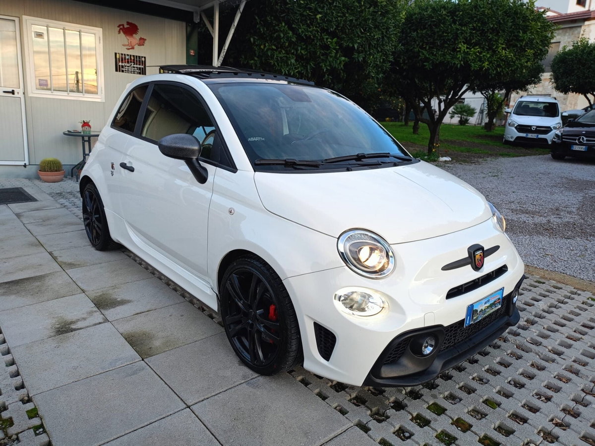 Abarth 595 595 1.4 Turbo T-Jet 180 CV Competizione (2)