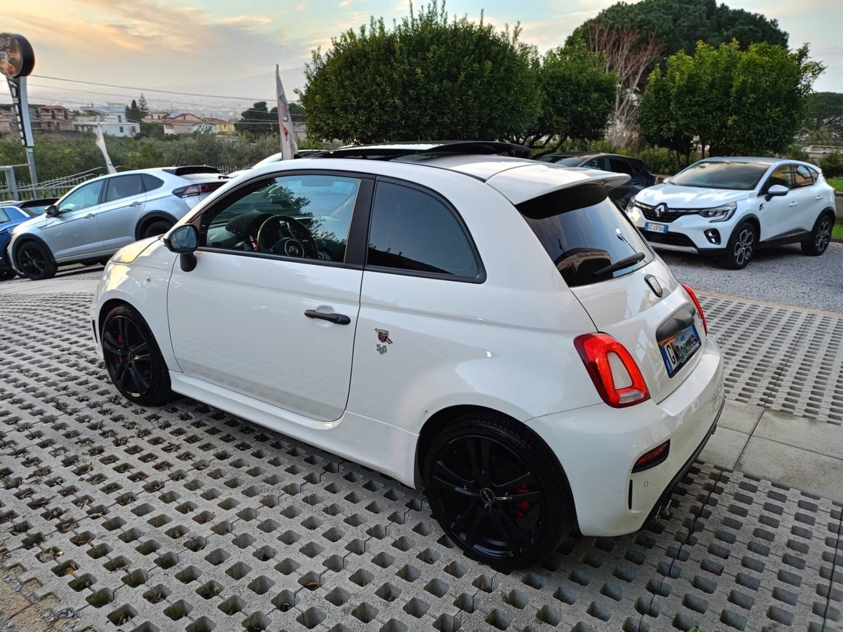 Abarth 595 595 1.4 Turbo T-Jet 180 CV Competizione (4)